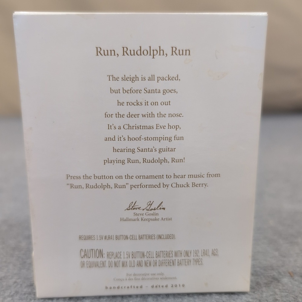 Hallmark Keepsake‎ Run Rudolph Run Guitar Ornament Magic Sound Chuck Berry 2010 - Picture 2 of 3